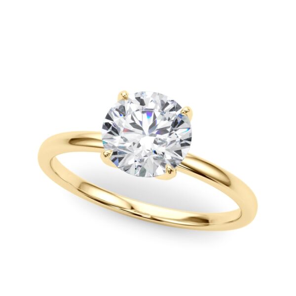 Gold ring with diamond